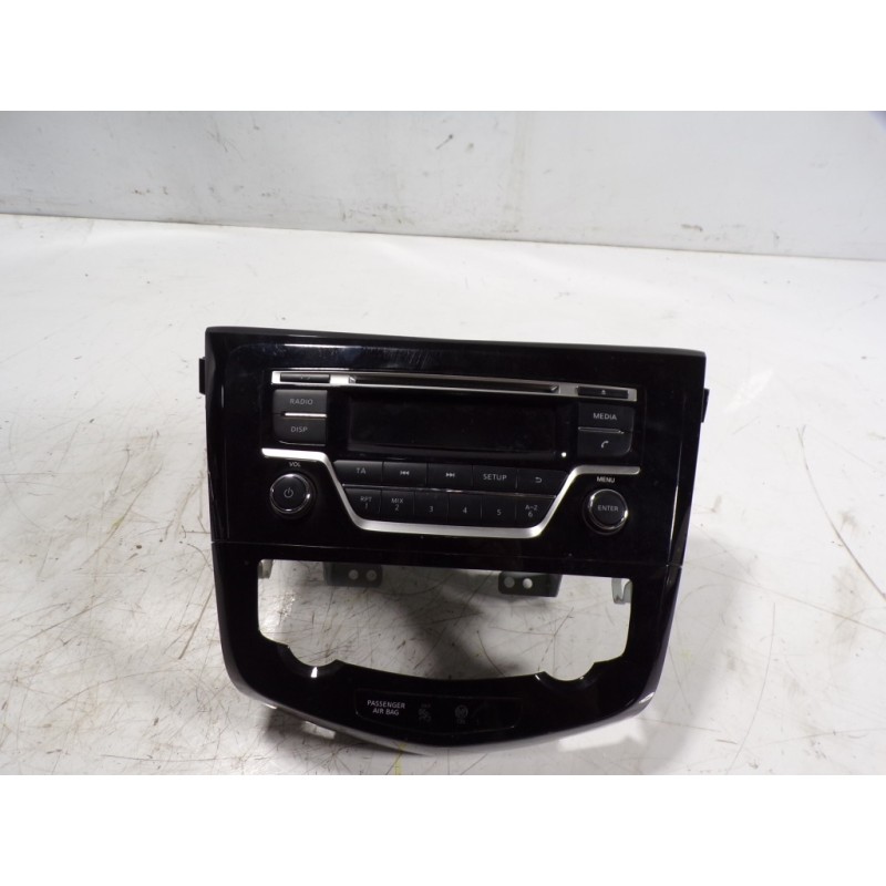 Recambio de sistema audio / radio cd para nissan x-trail (t32) acenta 4x4 referencia OEM IAM 281856FP0A 281856FP0A 