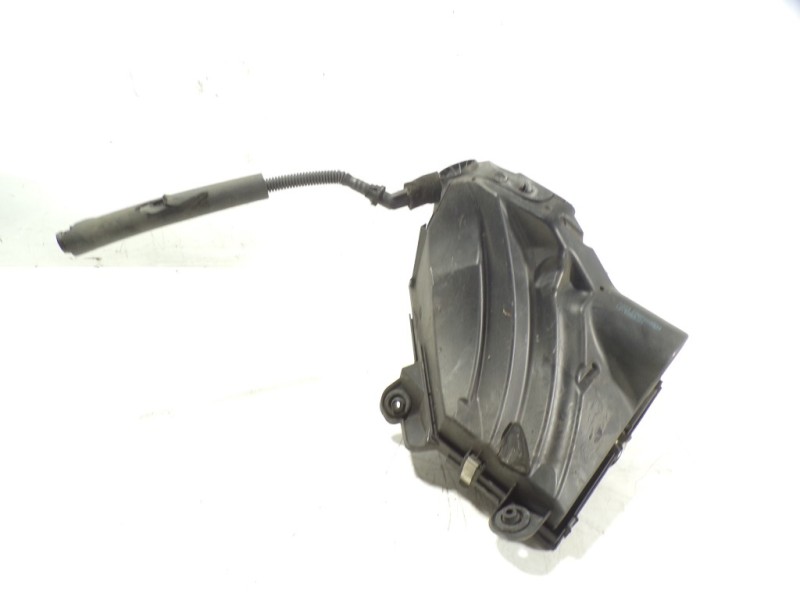 Recambio de filtro aire para bmw serie 3 berlina (e90) 2.0 turbodiesel cat referencia OEM IAM 13718512599  