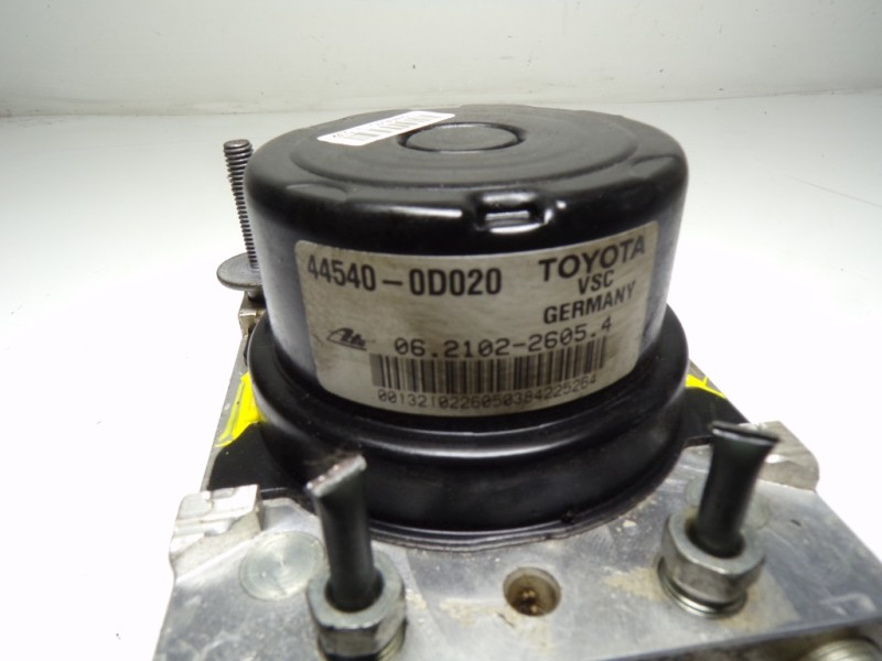 Recambio de abs para toyota yaris 1.0 cat referencia OEM IAM 440500D171 445400D020 