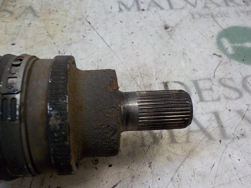 Recambio de transmision trasera derecha para volvo xc70 2.4 diesel cat referencia OEM IAM 36000931  