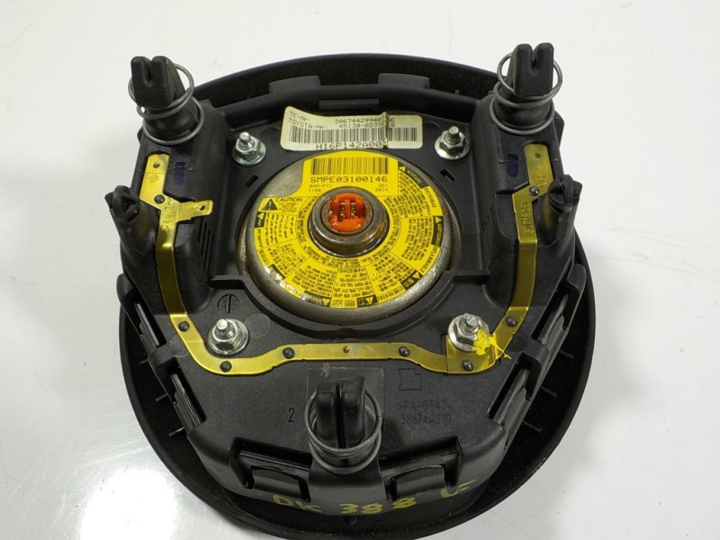 Recambio de airbag delantero izquierdo para toyota yaris 1.0 cat referencia OEM IAM 451300D350C0 451300D350EO 