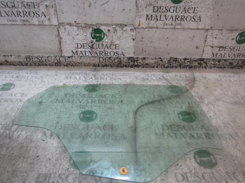 Recambio de cristal puerta trasero derecho para ford fiesta (cb1) ambiente referencia OEM IAM 1591457  