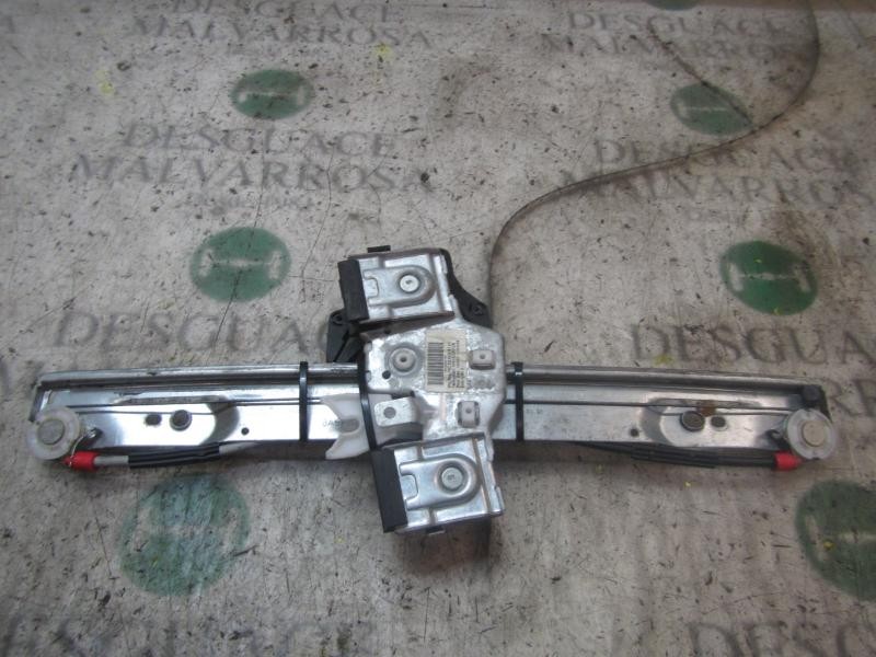 Recambio de elevalunas delantero izquierdo para ford fiesta (cb1) ambiente referencia OEM IAM 1837995  