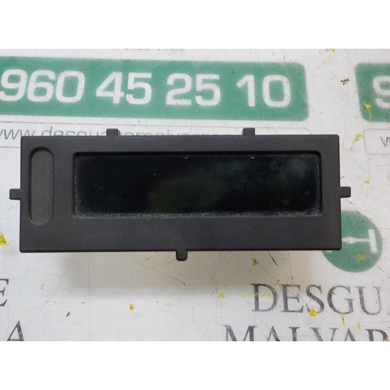 Recambio de pantalla multifuncion para renault kangoo 1.5 dci diesel referencia OEM IAM   