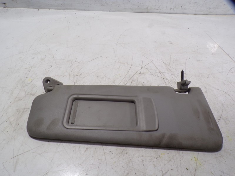 Recambio de parasol izquierdo para bmw serie 3 berlina (e90) 2.0 turbodiesel cat referencia OEM IAM 51167252007  