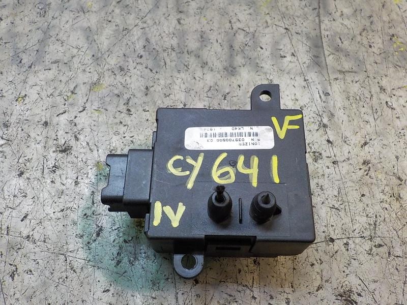 Recambio de modulo electronico para kia carens ( ) 1.7 crdi cat referencia OEM IAM   