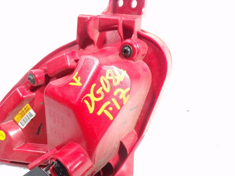 Recambio de piloto marcha atras para kia xceed 1.4 tgdi cat referencia OEM IAM 92405J7300 92405J7300 