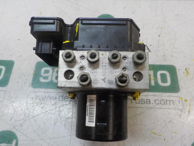 Recambio de abs para opel insignia berlina sport referencia OEM IAM 13321113  