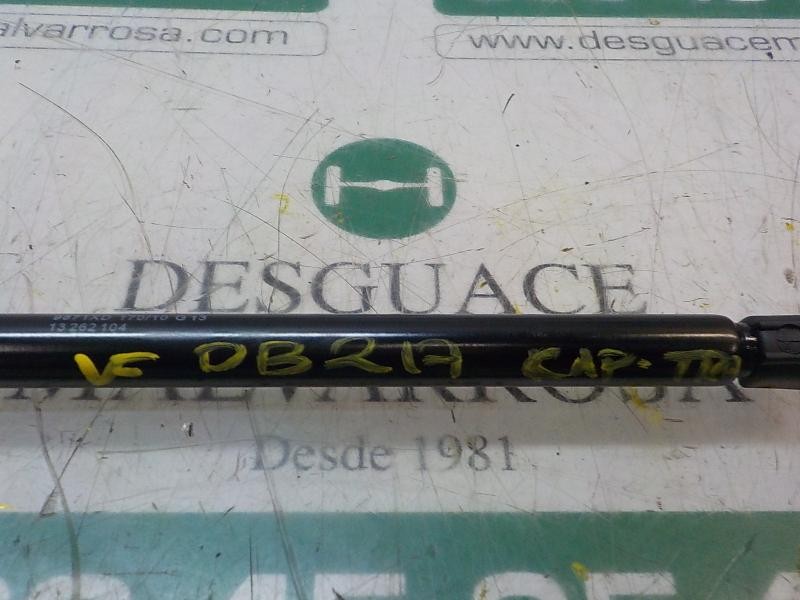 Recambio de amortiguadores maletero / porton para opel insignia berlina sport referencia OEM IAM 13262104  