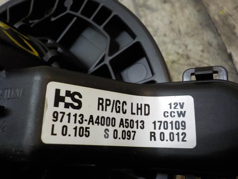 Recambio de motor calefaccion para kia carens ( ) 1.7 crdi cat referencia OEM IAM 97113A4000 97113A4000 