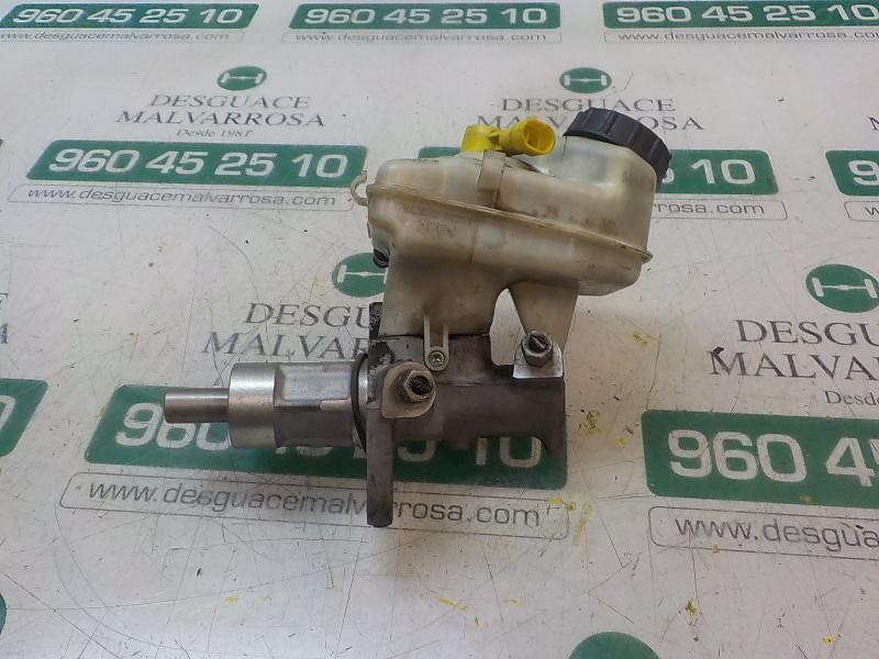 Recambio de bomba freno para opel insignia berlina sport referencia OEM IAM 13286445  