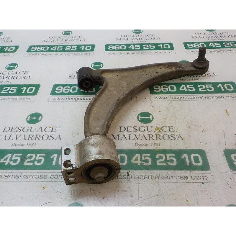 Recambio de brazo suspension inferior delantero derecho para opel insignia berlina sport referencia OEM IAM 13280211  