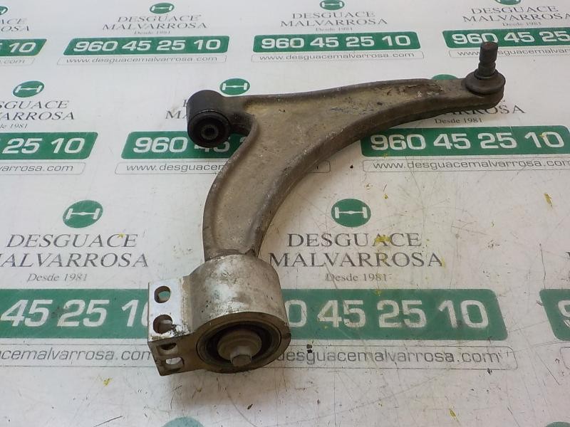 Recambio de brazo suspension inferior delantero derecho para opel insignia berlina sport referencia OEM IAM 13280211  