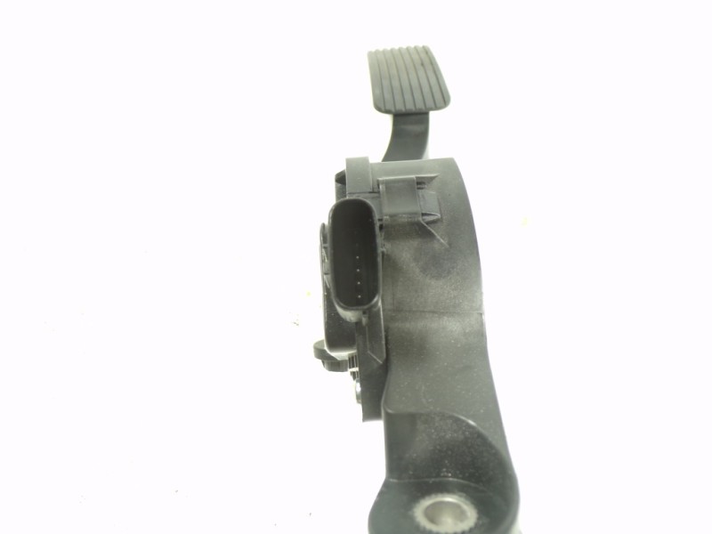 Recambio de potenciometro pedal para kia xceed 1.4 tgdi cat referencia OEM IAM 32700G4200 32700G4200 