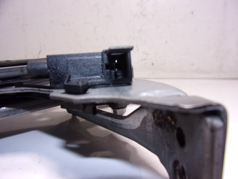 Recambio de palanca freno de mano para volkswagen taigo 1.0 tsi referencia OEM IAM 2Q0711303C  