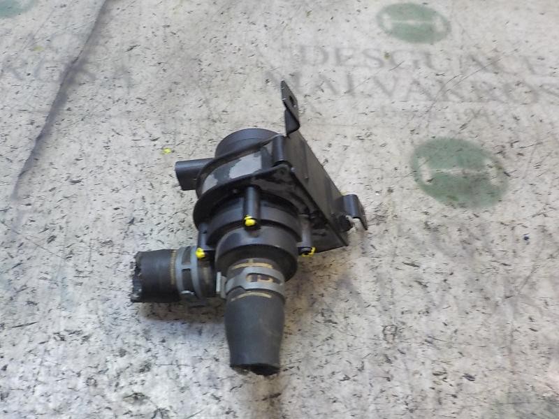 Recambio de bomba agua para volkswagen polo (6r1) advance referencia OEM IAM 037906283C  
