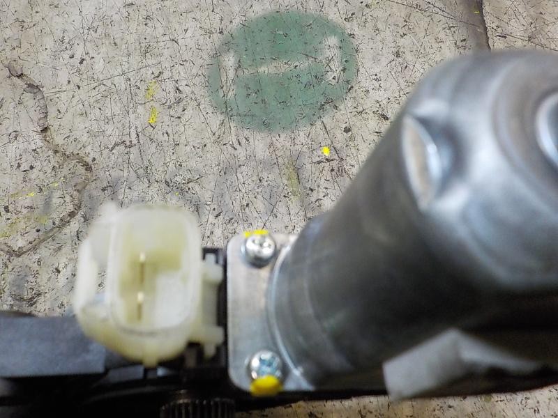 Recambio de motor elevalunas delantero derecho para kia carens ( ) 1.7 crdi cat referencia OEM IAM 82460A4000  