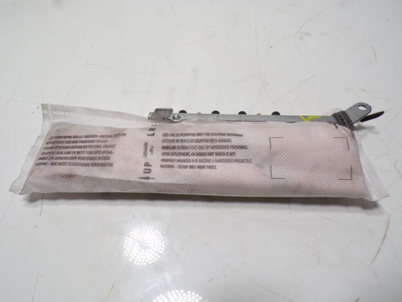 Recambio de airbag lateral delantero derecho para seat ibiza (kj1) fr referencia OEM IAM 6F0880242E 6F0880242E 34239299G