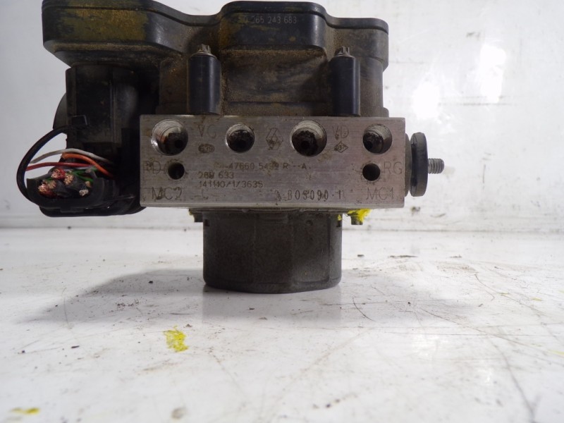 Recambio de abs para renault clio iv 1.5 dci diesel fap referencia OEM IAM 476606853R 476605492R 0265243683