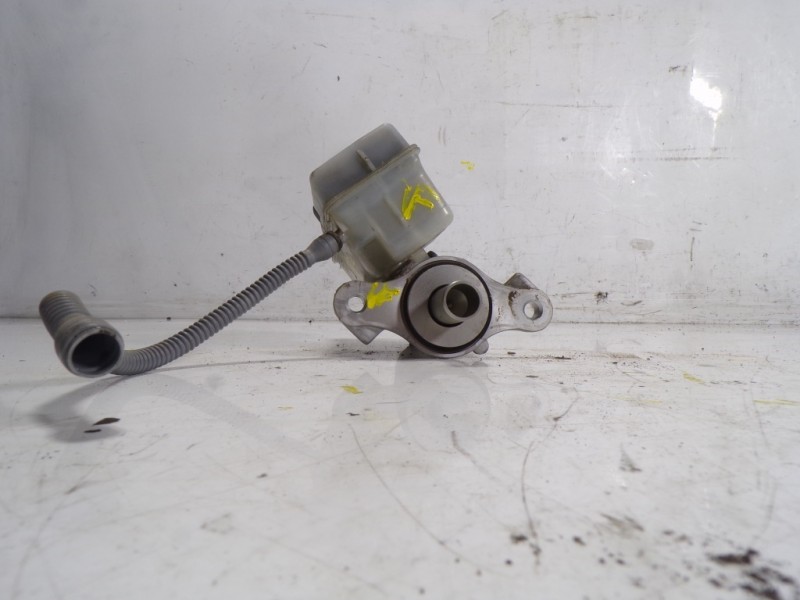 Recambio de bomba freno para renault clio iv 1.5 dci diesel fap referencia OEM IAM 460111938R  