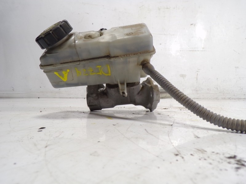 Recambio de bomba freno para renault clio iv 1.5 dci diesel fap referencia OEM IAM 460111938R  