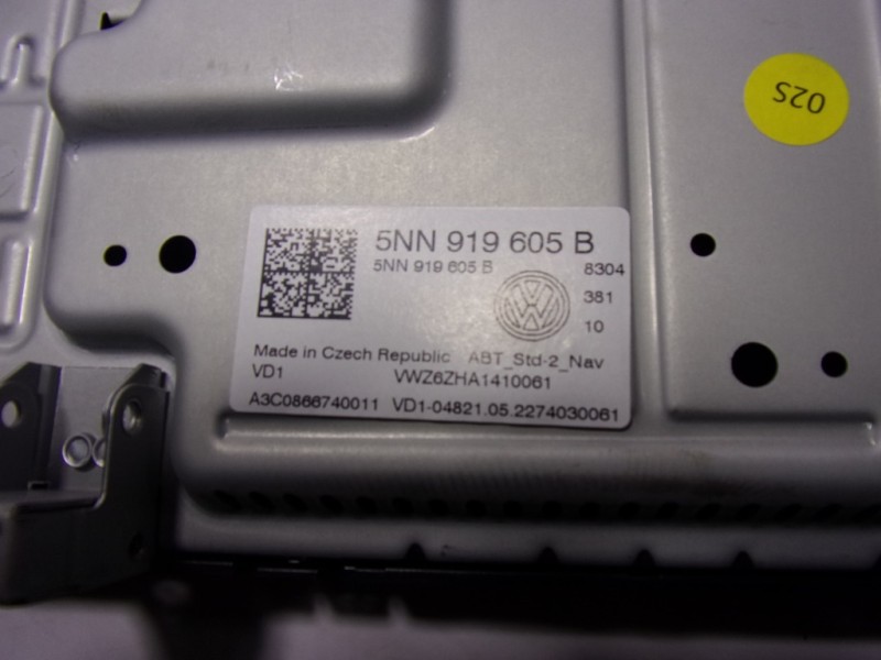 Recambio de pantalla multifuncion para volkswagen taigo 1.0 tsi referencia OEM IAM 5NN919605B 5NN919605B 