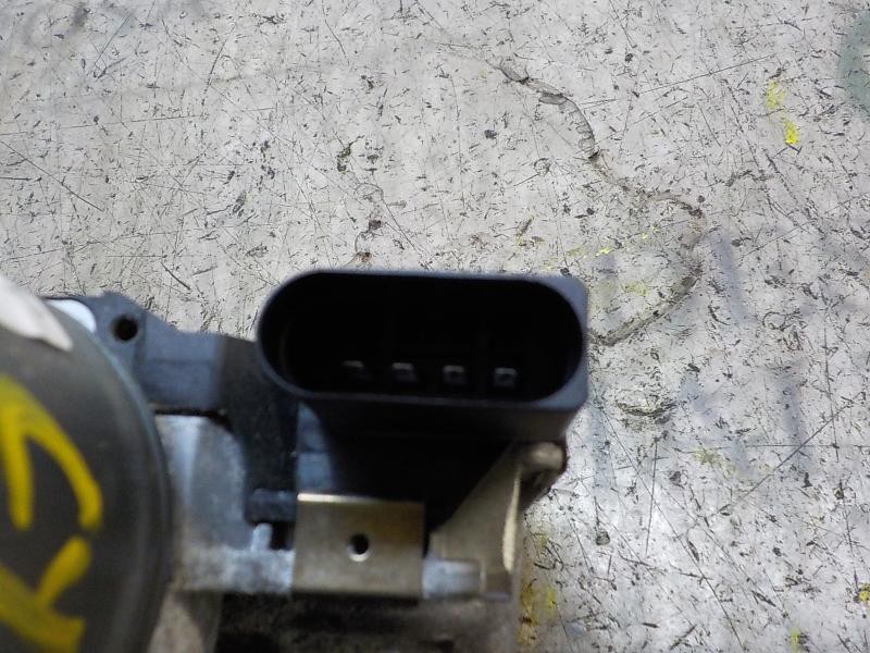 Recambio de motor limpia delantero para kia carens ( ) 1.7 crdi cat referencia OEM IAM 98110A4000 98110A4000 