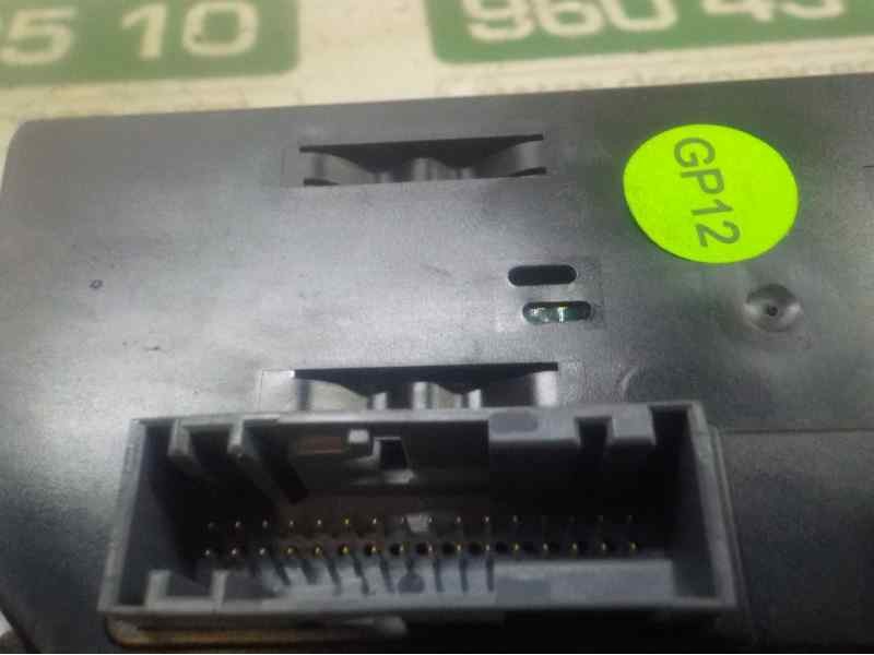Recambio de mando climatizador para opel zafira b 1.9 cdti referencia OEM IAM   