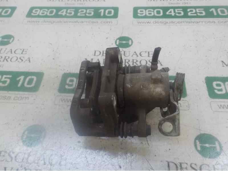 Recambio de pinza freno trasera derecha para opel zafira b 1.9 cdti referencia OEM IAM   