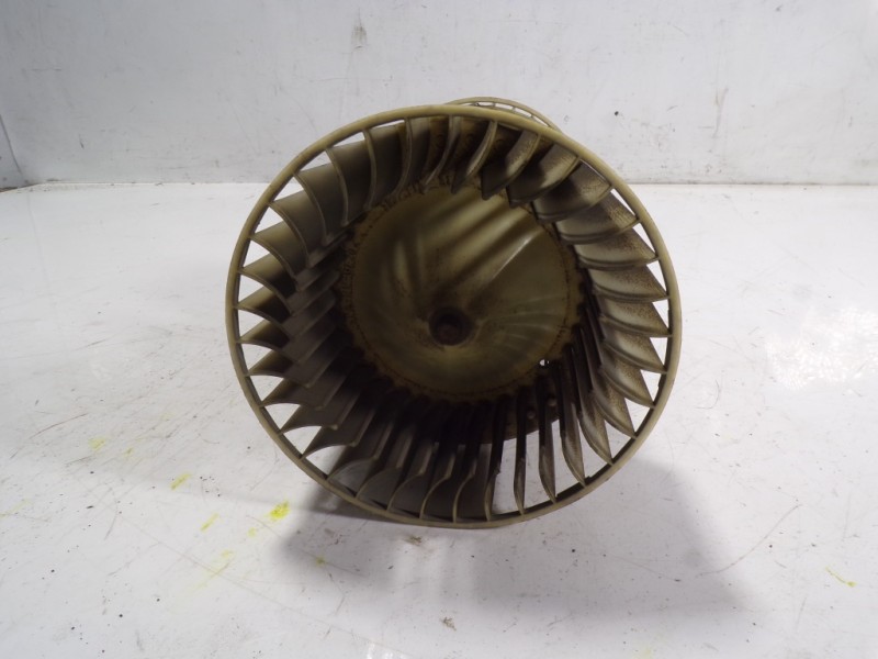 Recambio de motor calefaccion para bmw x5 (e53) 4.6is automático referencia OEM IAM 64118385558 83855589 0765017212