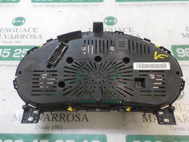 Recambio de cuadro instrumentos para opel insignia berlina sport referencia OEM IAM 13333353 13333353 