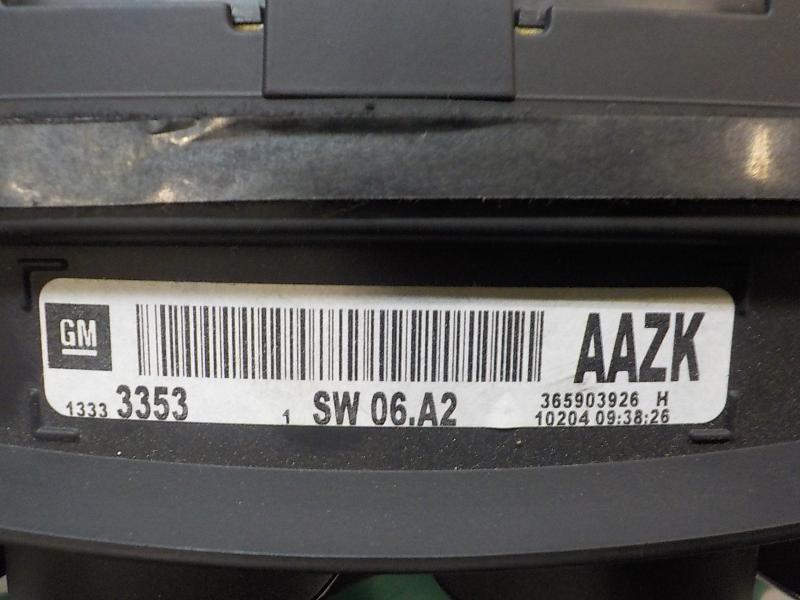 Recambio de cuadro instrumentos para opel insignia berlina sport referencia OEM IAM 13333353 13333353 