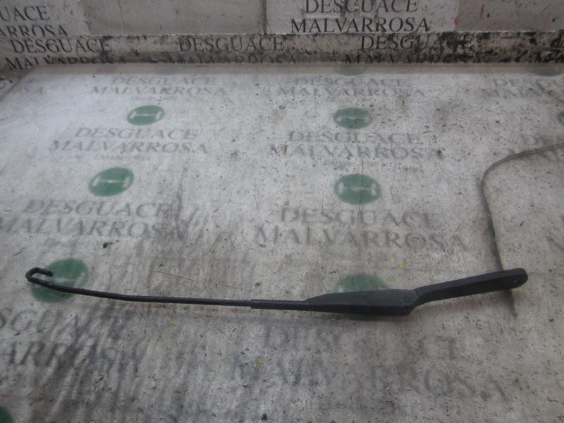 Recambio de brazo limpia delantero izquierdo para nissan primastar (x83) 1.9 dci diesel cat referencia OEM IAM   