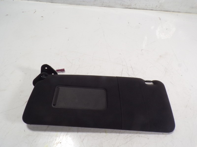 Recambio de parasol izquierdo para bmw x5 (e53) 4.6is automático referencia OEM IAM 51168251387  