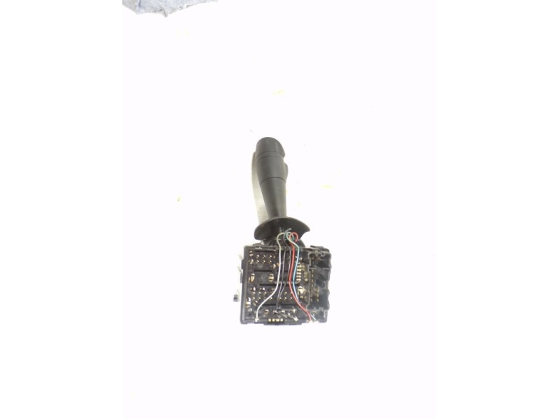 Recambio de mando limpia para renault clio iv 1.5 dci diesel fap referencia OEM IAM 8201168013 255671163R 