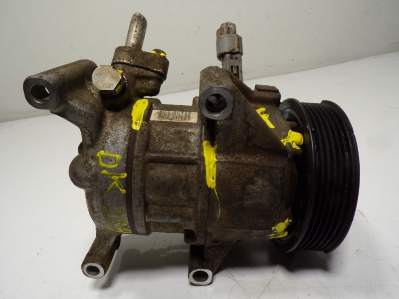 Recambio de compresor aire acondicionado para toyota yaris 1.0 cat referencia OEM IAM 883100D380 GE2604627 