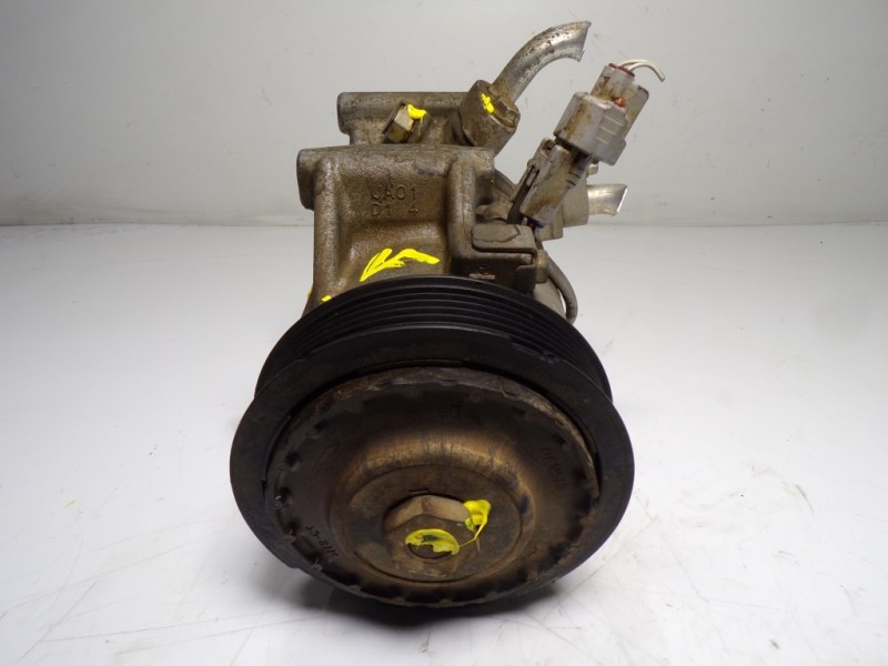 Recambio de compresor aire acondicionado para toyota yaris 1.0 cat referencia OEM IAM 883100D380 GE2604627 