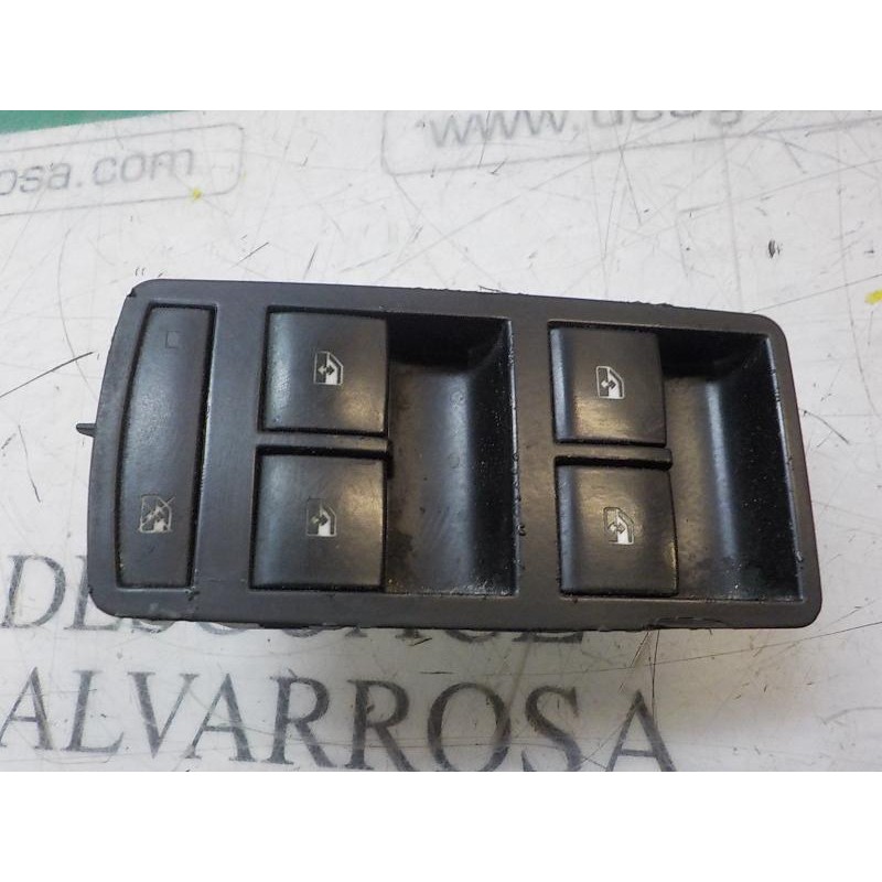 Recambio de mando elevalunas delantero izquierdo para opel insignia berlina sport referencia OEM IAM 13305011 13305011 