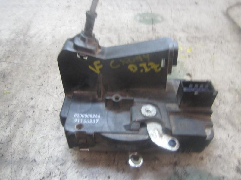 Recambio de cerradura puerta delantera izquierda para nissan primastar (x83) 1.9 dci diesel cat referencia OEM IAM   