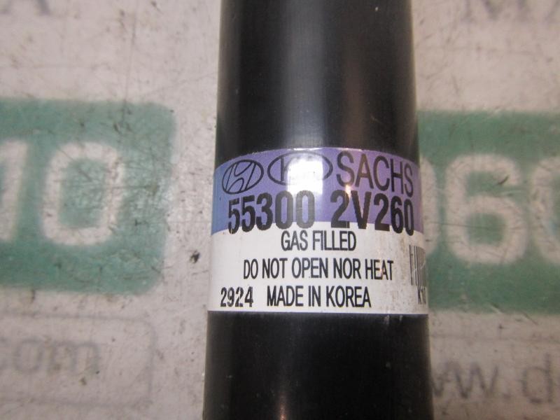 Recambio de amortiguador trasero derecho para hyundai veloster sport s referencia OEM IAM 553002V260  