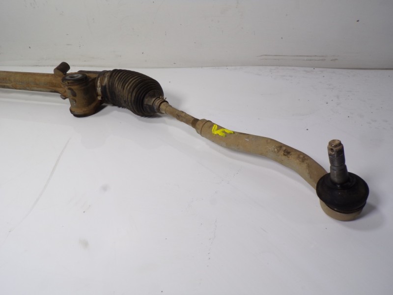 Recambio de cremallera direccion para toyota yaris 1.0 cat referencia OEM IAM 455000D270 421011523 