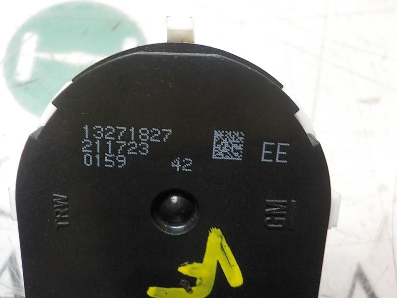 Recambio de mando retrovisor para opel insignia berlina sport referencia OEM IAM 13271827 13271827 