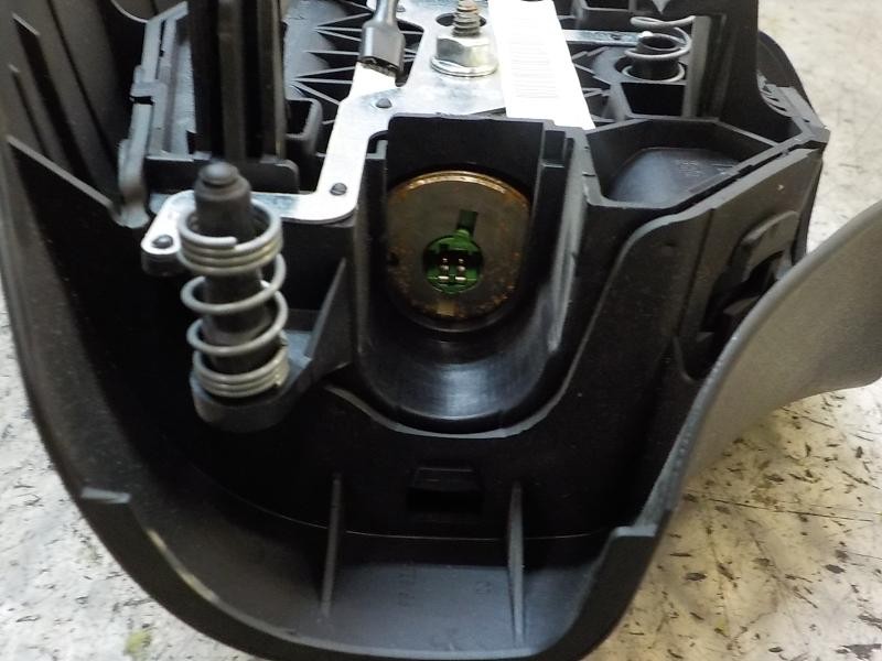 Recambio de airbag delantero izquierdo para peugeot 206 berlina 1.4 hdi referencia OEM IAM   