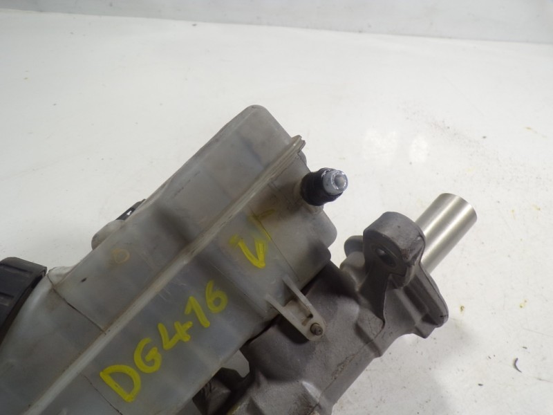 Recambio de bomba freno para dacia dokker 1.5 dci diesel fap cat referencia OEM IAM 460117430R  