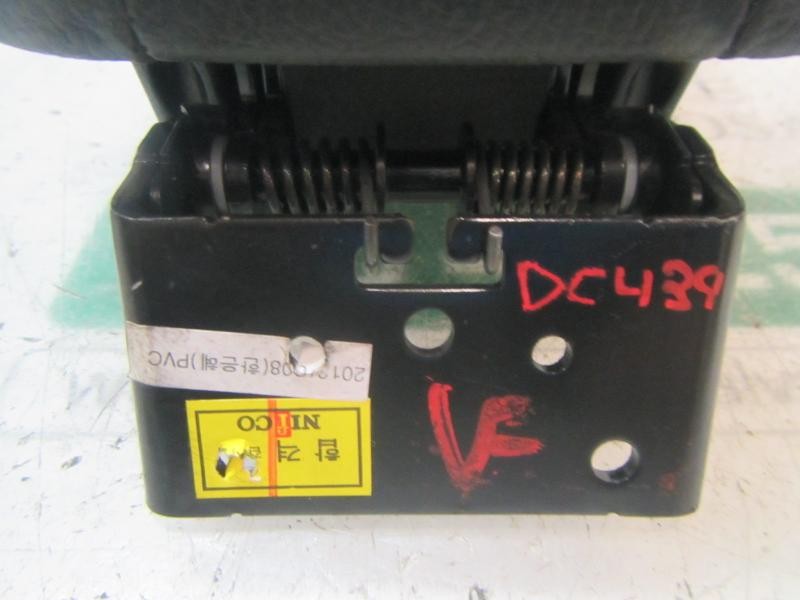 Recambio de apoyabrazos central para hyundai veloster sport s referencia OEM IAM 846602V000RY  