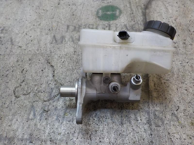 Recambio de bomba freno para renault clio iv 1.5 dci diesel fap energy referencia OEM IAM 460111938R  