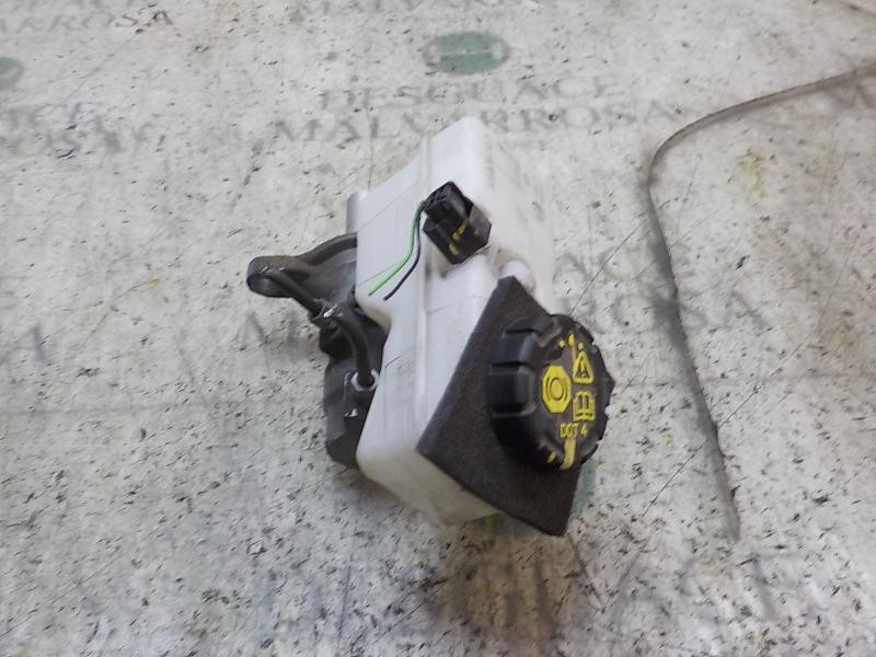 Recambio de bomba freno para dacia lodgy 1.5 dci diesel fap cat referencia OEM IAM 460112629R  