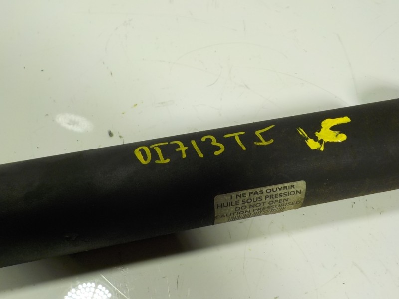 Recambio de amortiguador trasero izquierdo para peugeot 208 1.4 hdi fap referencia OEM IAM 9678823080  