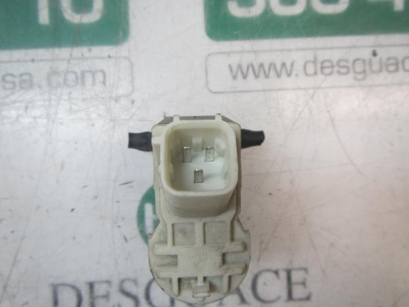 Recambio de bomba limpia para hyundai veloster sport s referencia OEM IAM 985102S000  