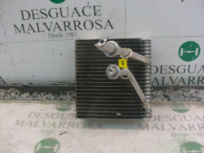 Recambio de evaporador aire acondicionado para ford fiesta (cbk) ghia referencia OEM IAM   